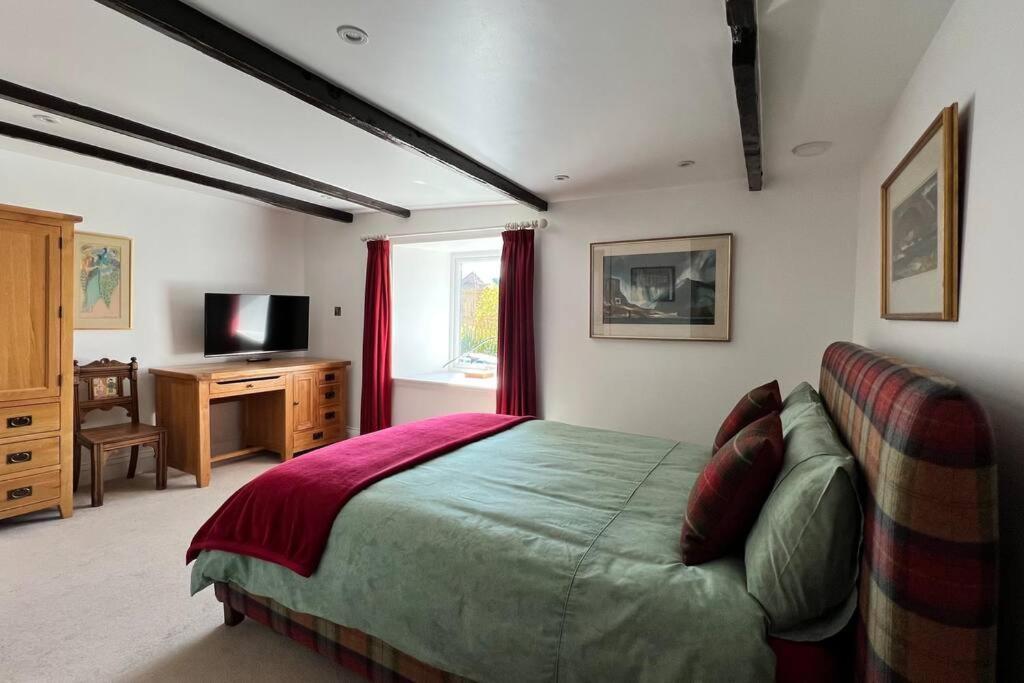 Shorepark - Waterfront Cottage With Stunning Views Dumfries Exterior foto